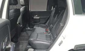 Mercedes-Benz GLB 220, снимка 13