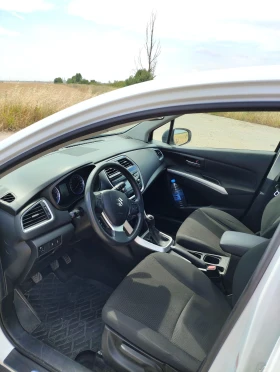 Suzuki SX4 S-Cross | Mobile.bg    6
