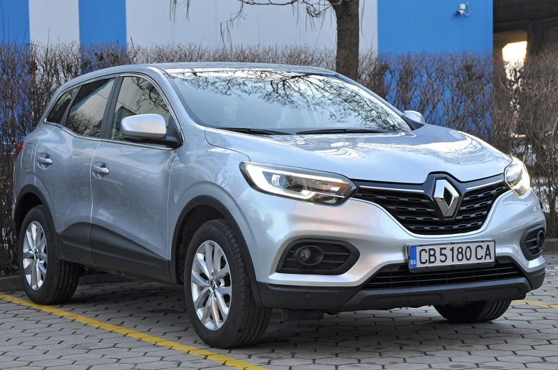 Renault Kadjar 1.3 TCE, снимка 3 - Автомобили и джипове - 48884351