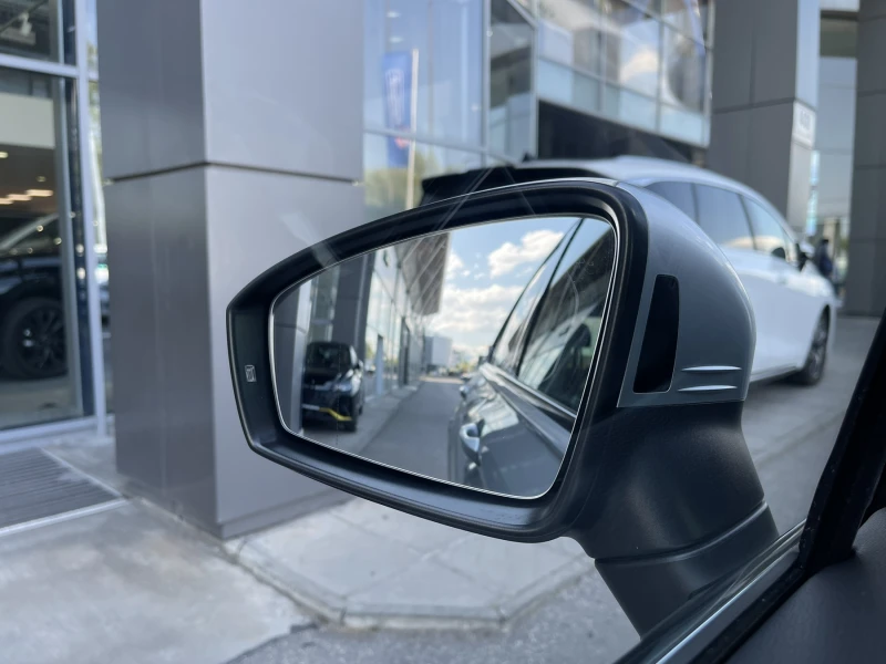 VW Tiguan 2.0 TDI 190 DSG, снимка 14 - Автомобили и джипове - 52654719