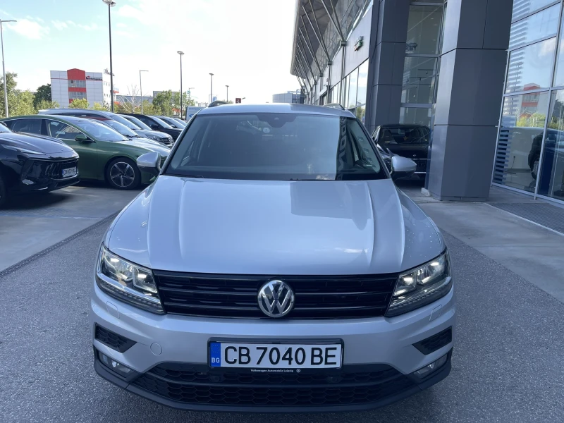 VW Tiguan 2.0 TDI 190 DSG, снимка 2 - Автомобили и джипове - 52654719
