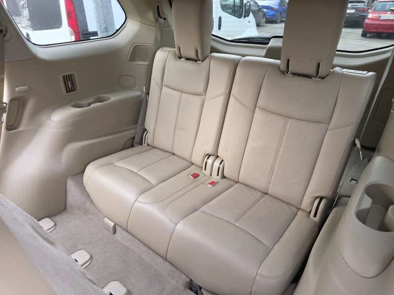 Nissan Pathfinder 3.5 V6 Platinum, снимка 15 - Автомобили и джипове - 53214243