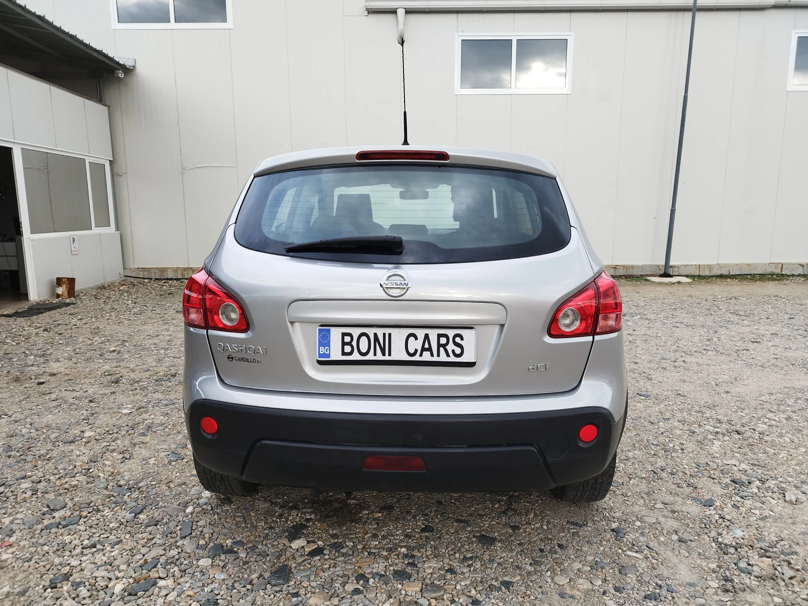 Nissan Qashqai 1.5 DCI - изображение 4