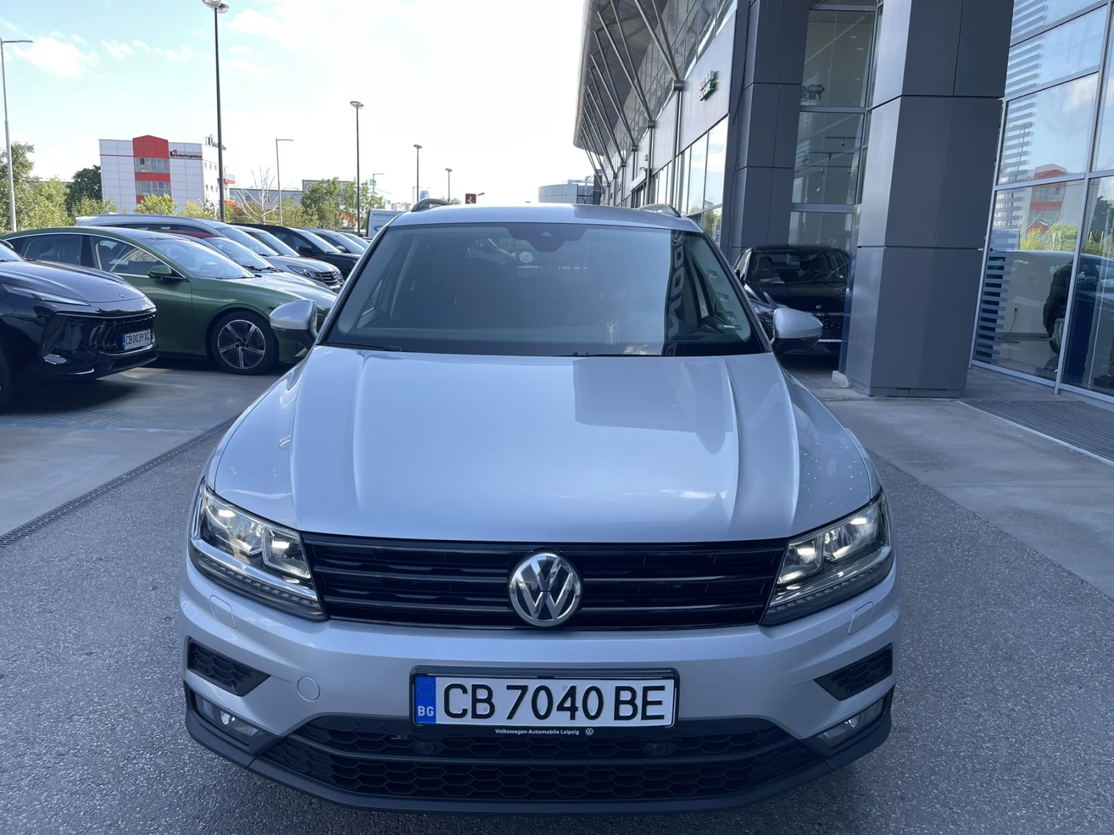 VW Tiguan 2.0 TDI 190 DSG - изображение 2