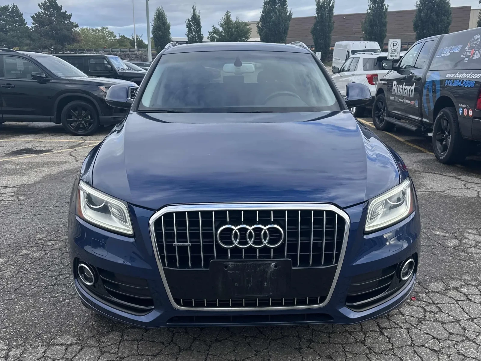 Audi Q5 TECHNIK* CARFAX* БЕЗ ПЪРВОНАЧАЛНА ВНОСКА - изображение 2