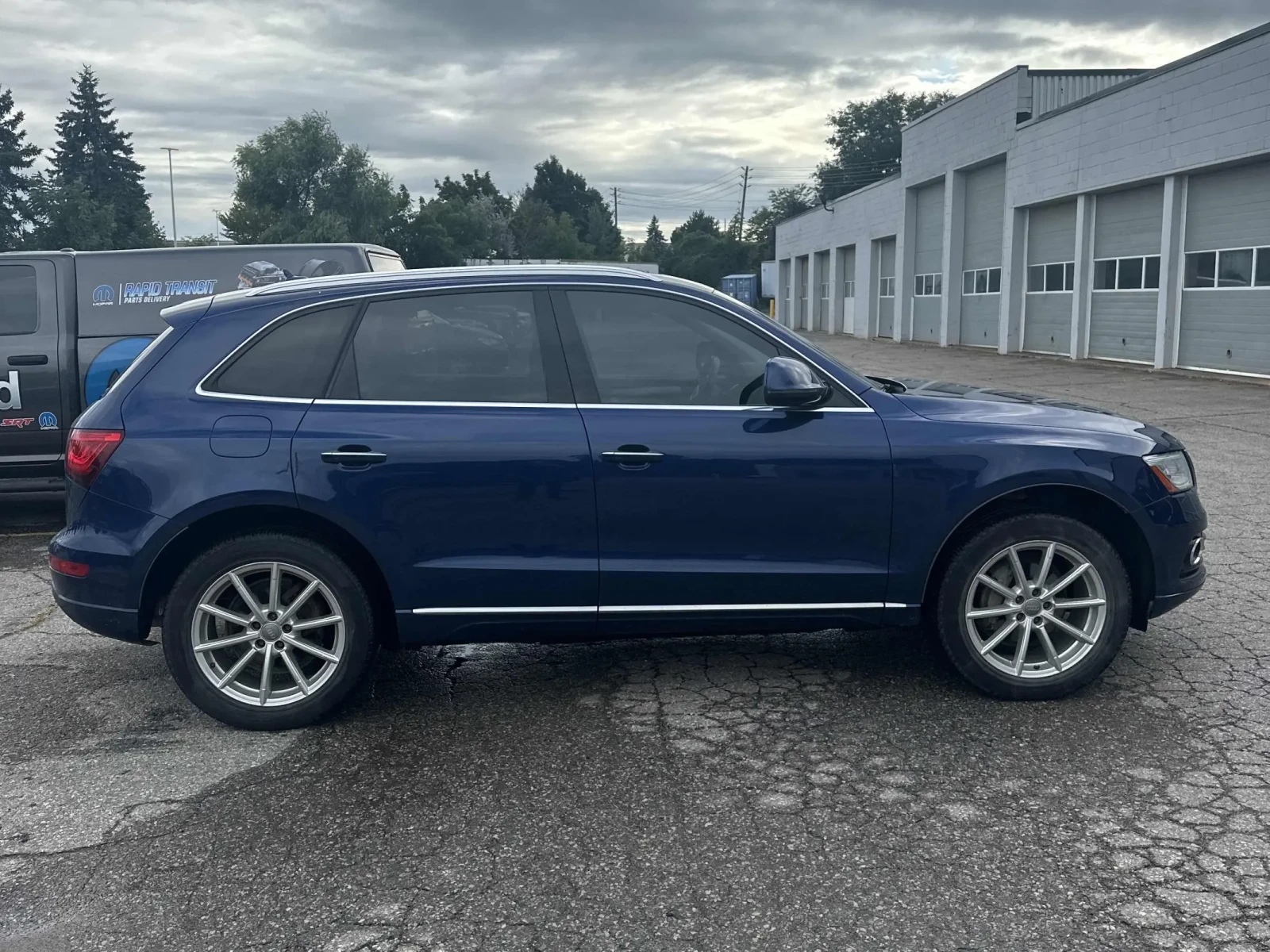 Audi Q5 TECHNIK* CARFAX* БЕЗ ПЪРВОНАЧАЛНА ВНОСКА - изображение 4