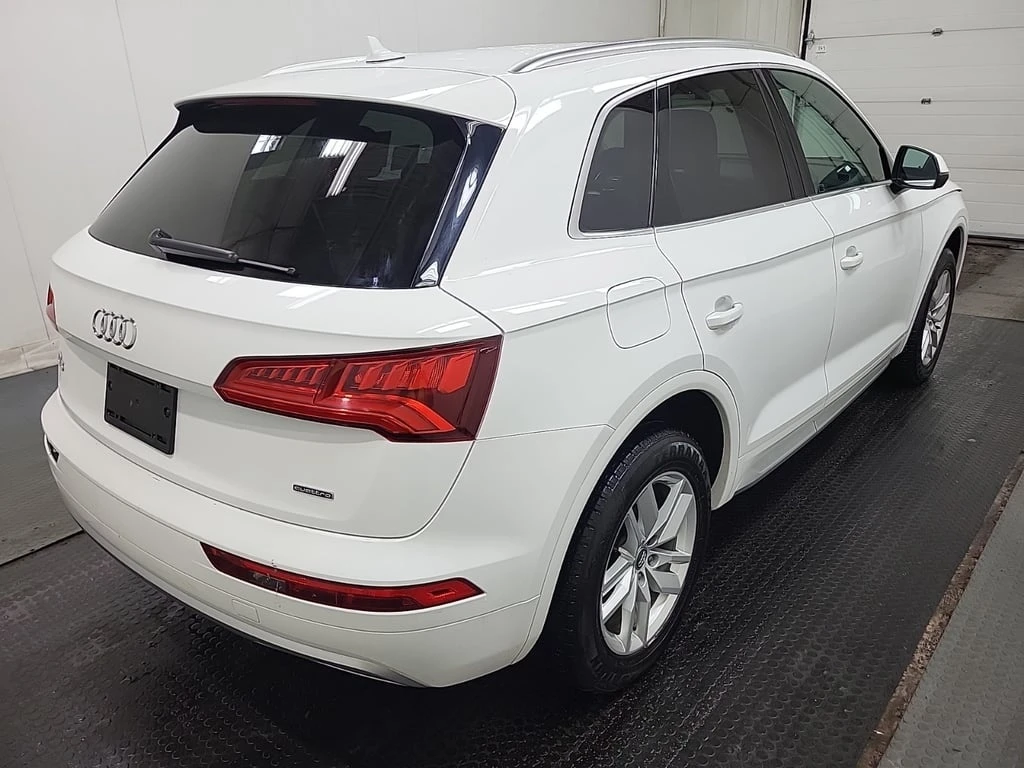 Audi Q5 * KOMFORT * CARFAX * ��� ������������ ������ | Mobile.bg � ����������� 3
