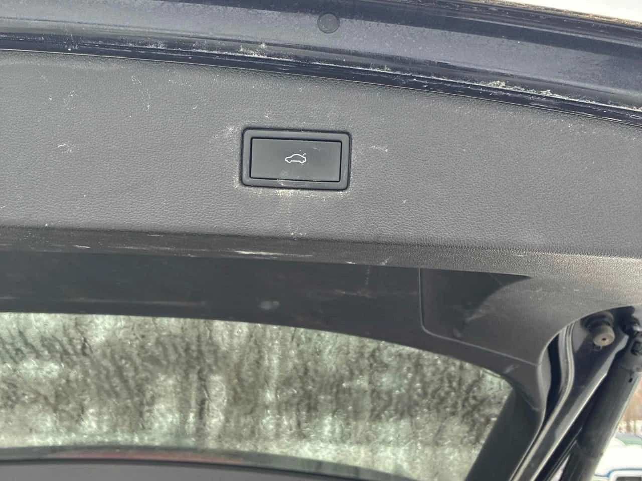 VW Tiguan * Highline * CARFAX * ���� �� �� | Mobile.bg � ����������� 13