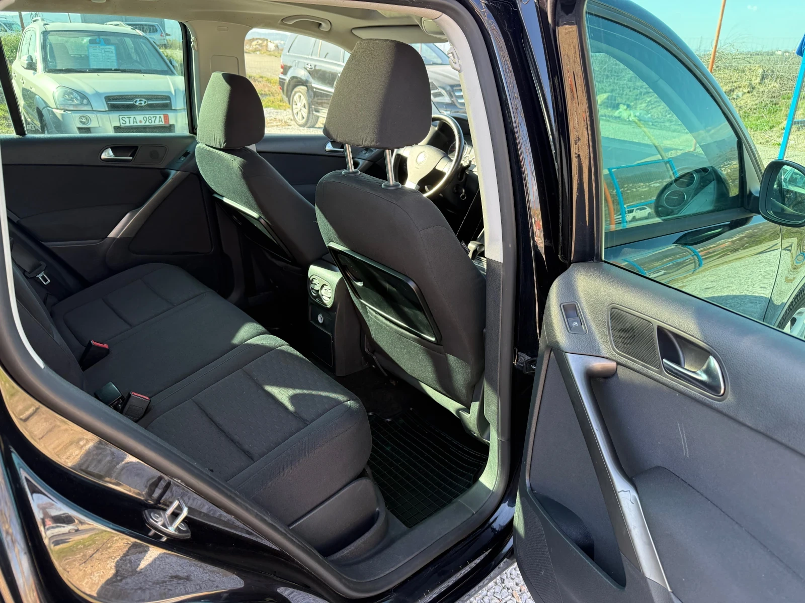 VW Tiguan 2.0TDI Automat DSG 4x4 offroad 265000kм, снимка 10 - Автомобили и джипове - 53827491