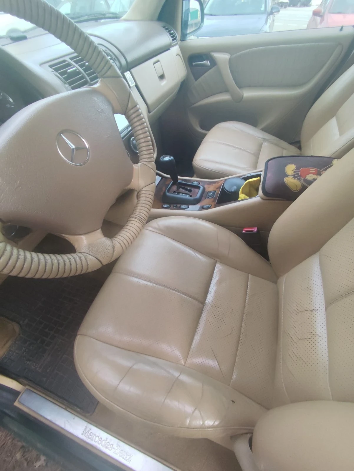 Mercedes-Benz ML 270, снимка 10 - Автомобили и джипове - 53943594