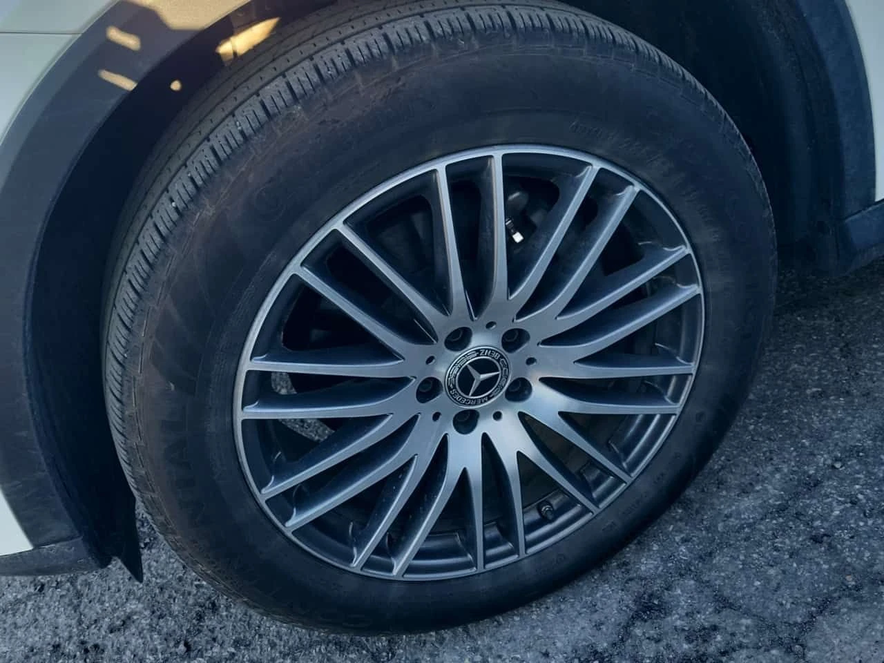 Mercedes-Benz GLC 300 4MATIC/ПОДГРЕВИ/360/ПАНОРАМА, снимка 7 - Автомобили и джипове - 54372649