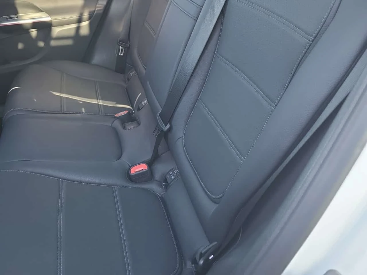 Mercedes-Benz GLC 300 4MATIC/ПОДГРЕВИ/360/ПАНОРАМА, снимка 9 - Автомобили и джипове - 54372649