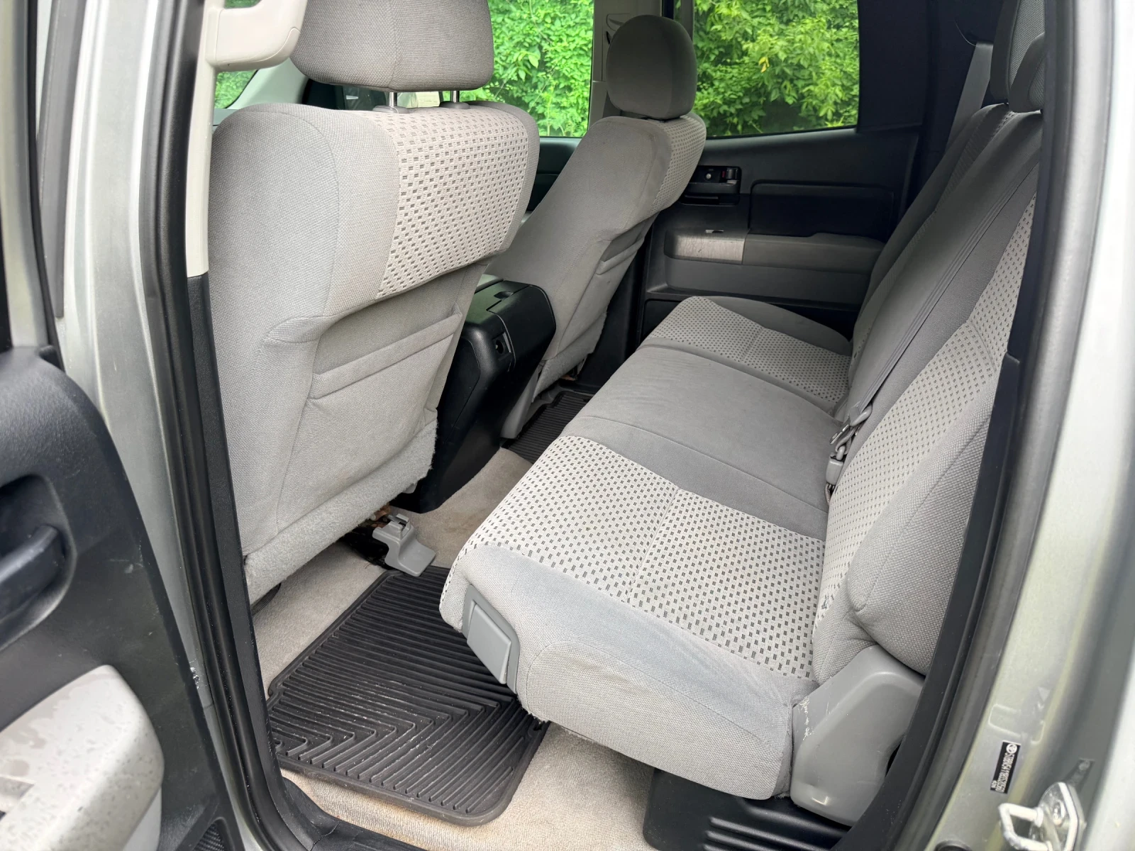 Toyota Tundra, снимка 6 - Автомобили и джипове - 54898143