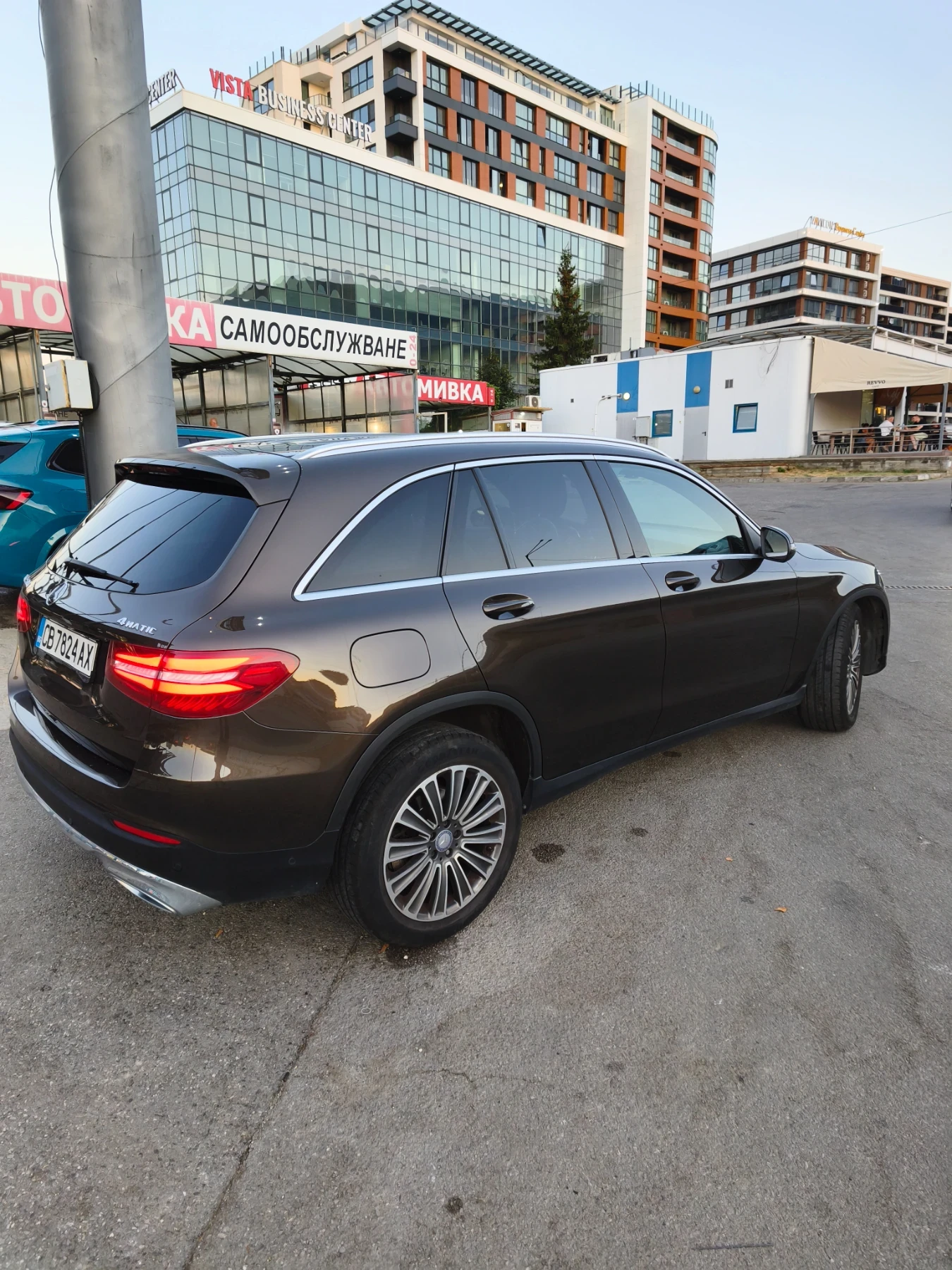 Mercedes-Benz GLC 250, снимка 8 - Автомобили и джипове - 55619426