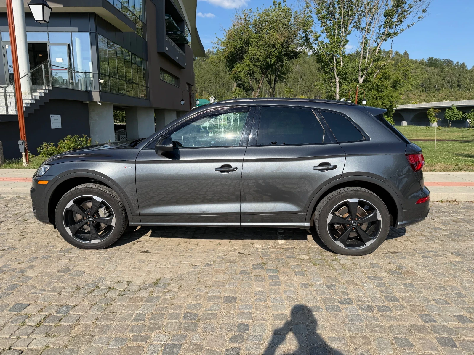 Audi Q5 Black optic  S-line  / 360 / дистроник , снимка 5 - Автомобили и джипове - 55682456