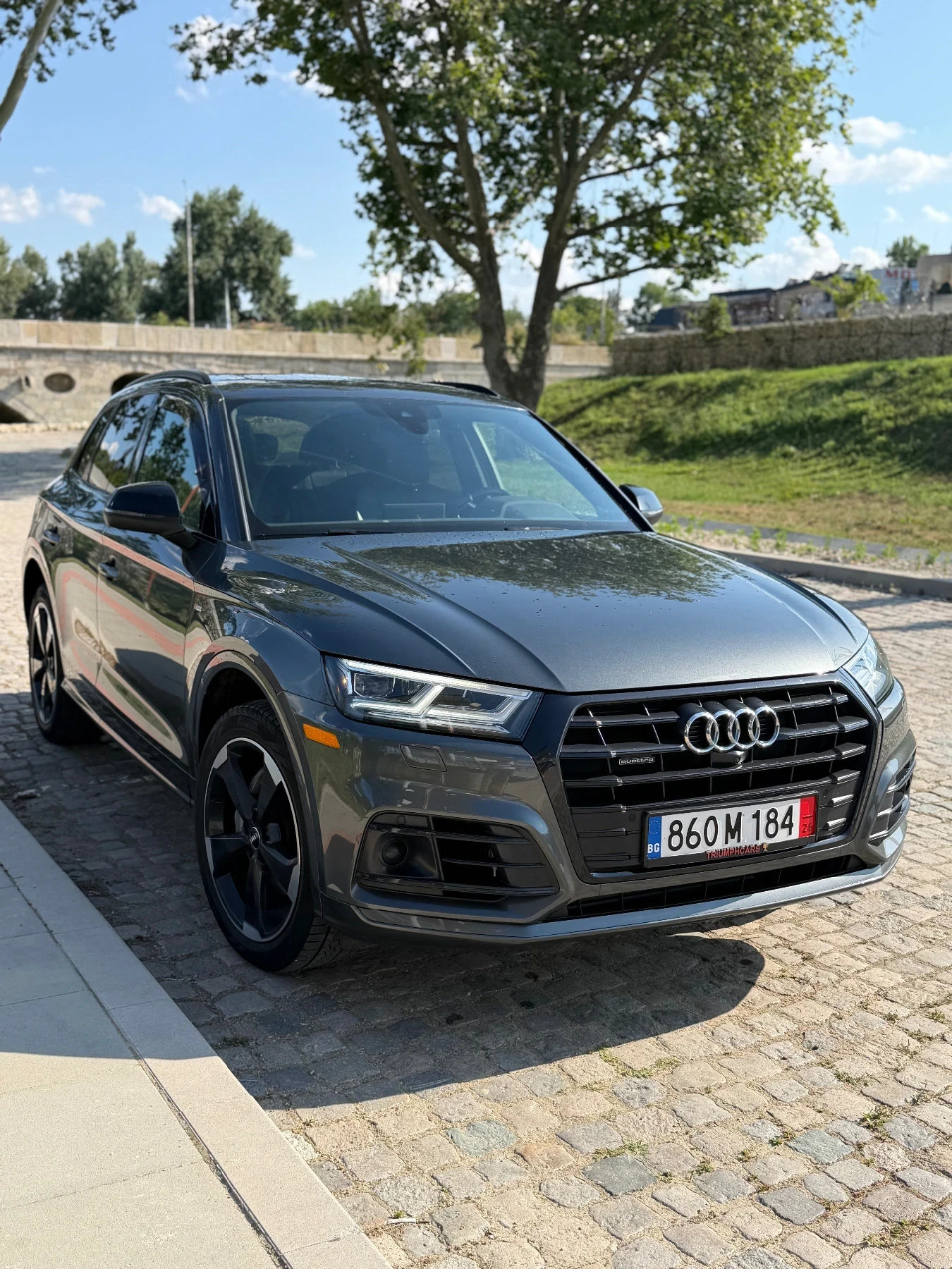 Audi Q5 Black optic  S-line  / 360 / дистроник 