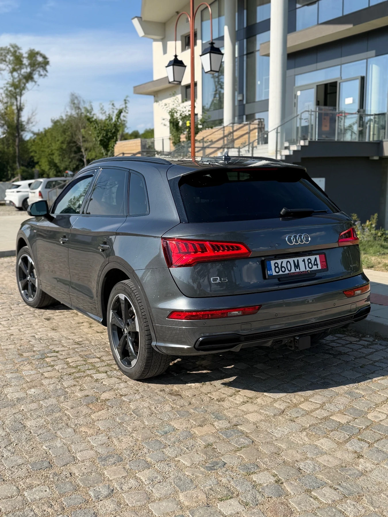 Audi Q5 Black optic  S-line  / 360 / дистроник , снимка 7 - Автомобили и джипове - 55682456
