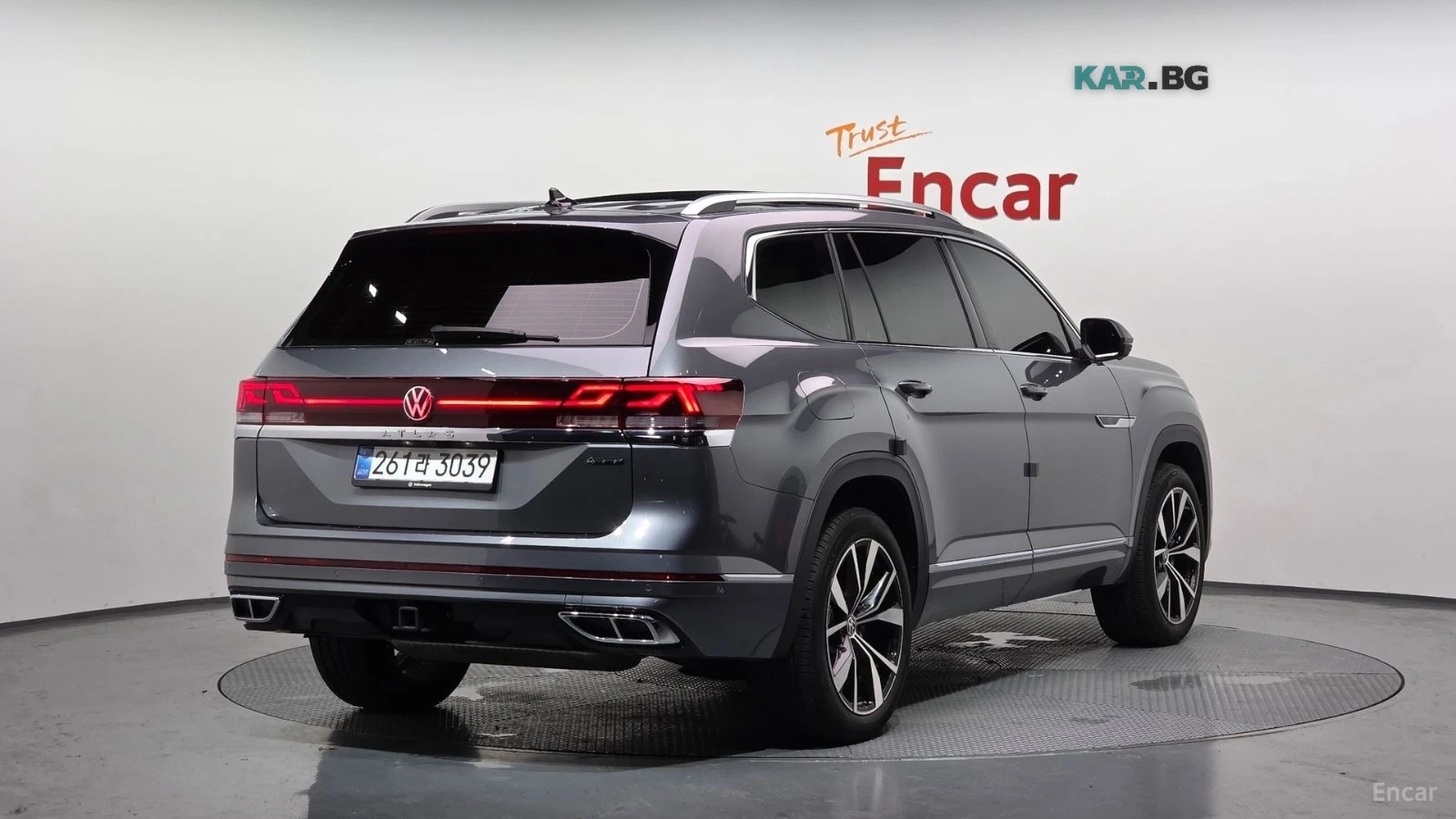 VW Atlas 2.0 TSI R-Line* 7МЕСТА* HUD* 360* МАСАЖИ, снимка 2 - Автомобили и джипове - 55862506