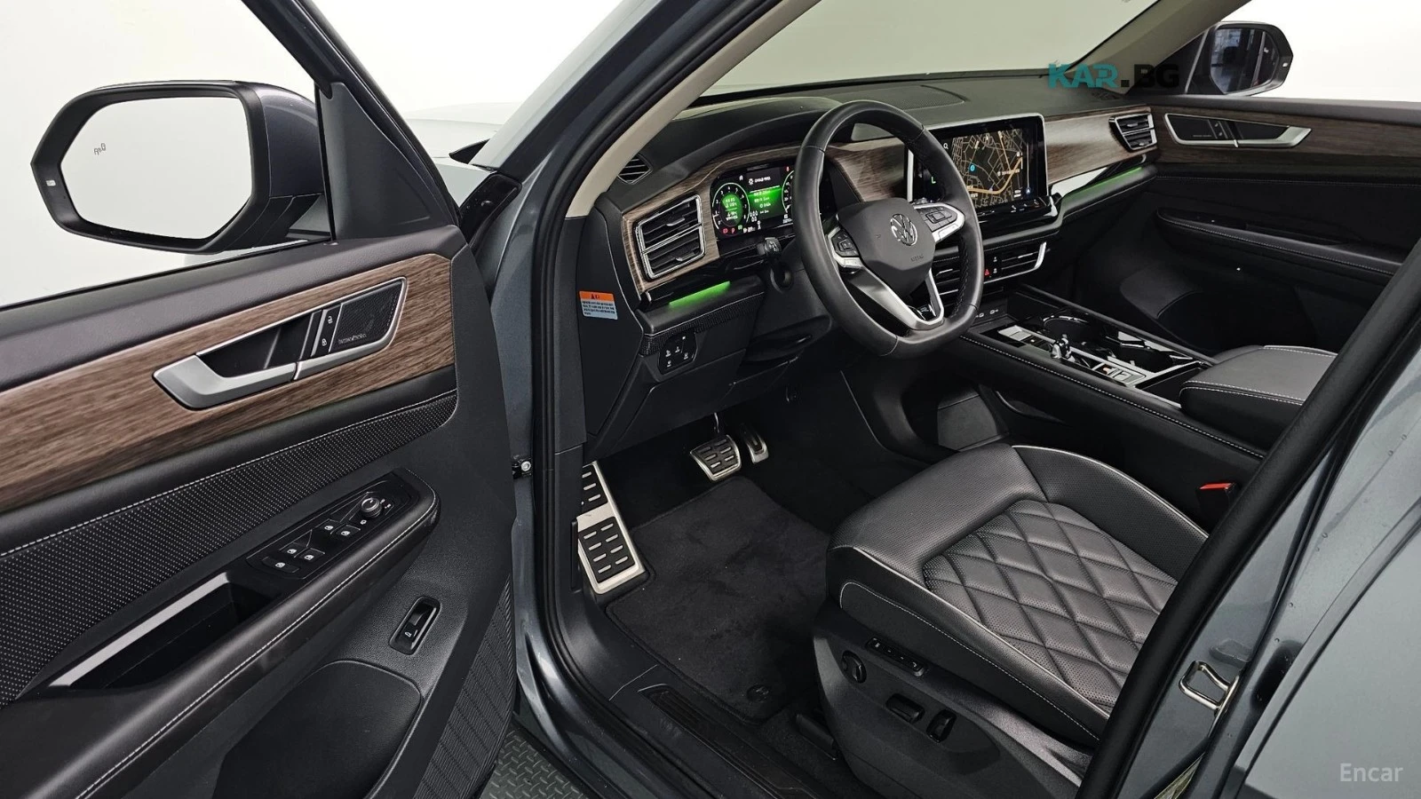 VW Atlas 2.0 TSI R-Line* 7МЕСТА* HUD* 360* МАСАЖИ, снимка 8 - Автомобили и джипове - 55862506