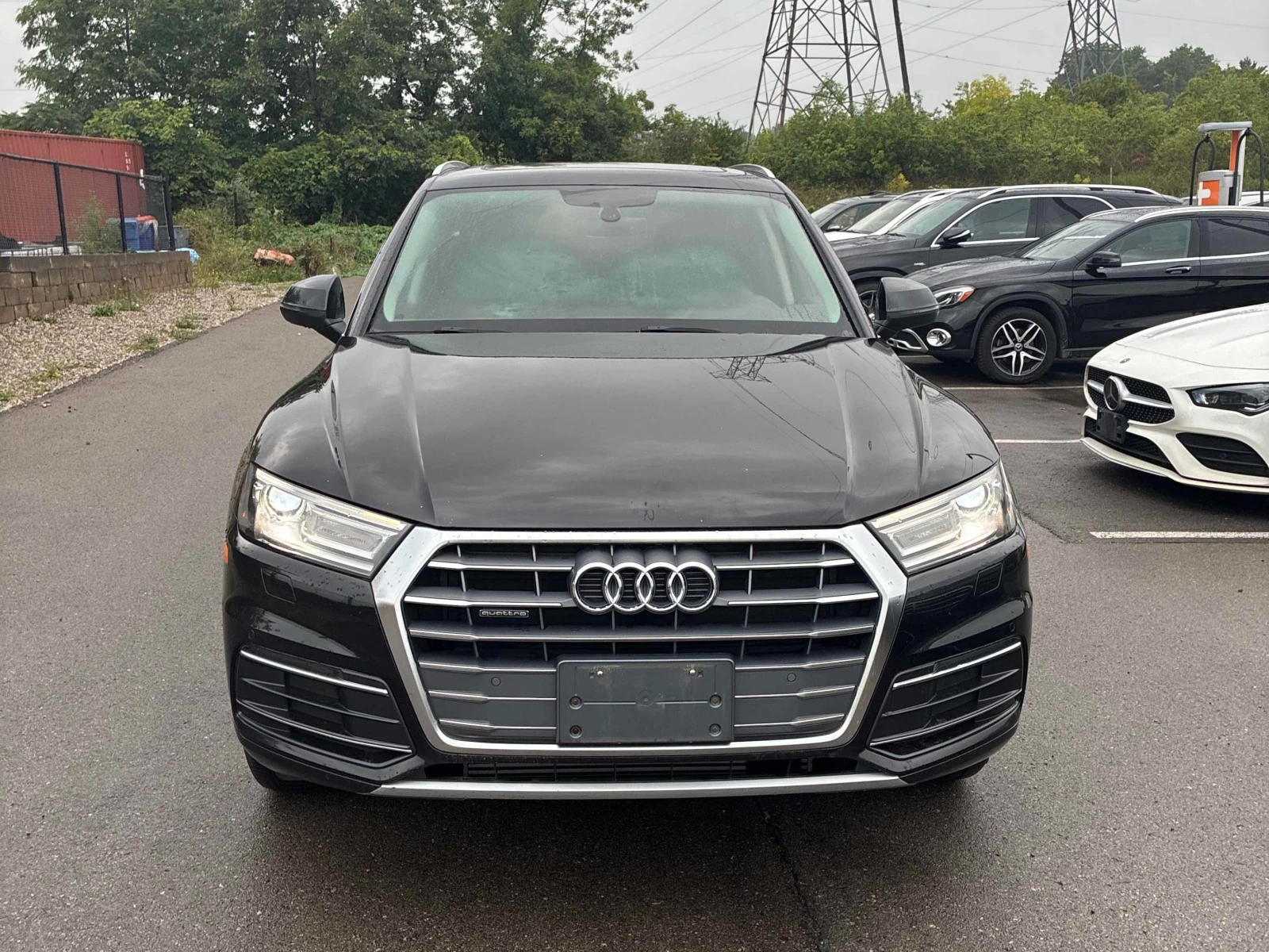 Audi Q5 Progressiv/CARFAX/ПОДГРЕВ/ОБДУХ/ПАНОРАМА/КЛИП, снимка 6 - Автомобили и джипове - 55932411
