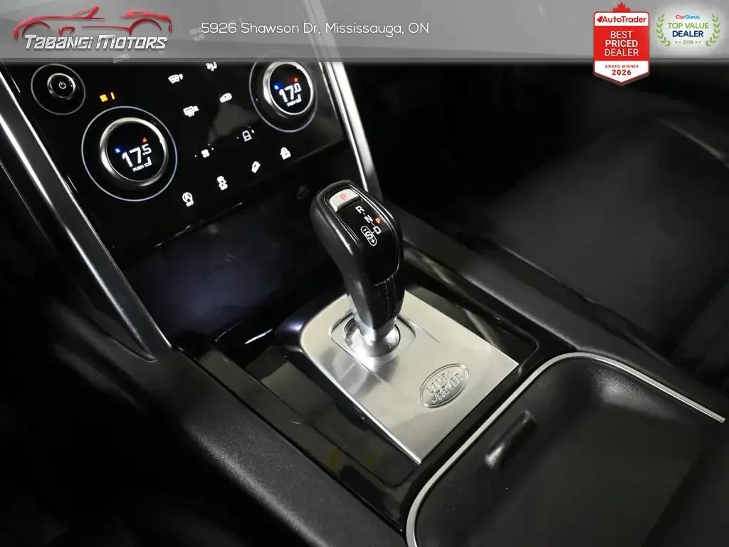 Land Rover Discovery Sport SE* Meridian* 360* ДИСТРОНИК* CARFAX* ПАНО, снимка 14 - Автомобили и джипове - 56119409