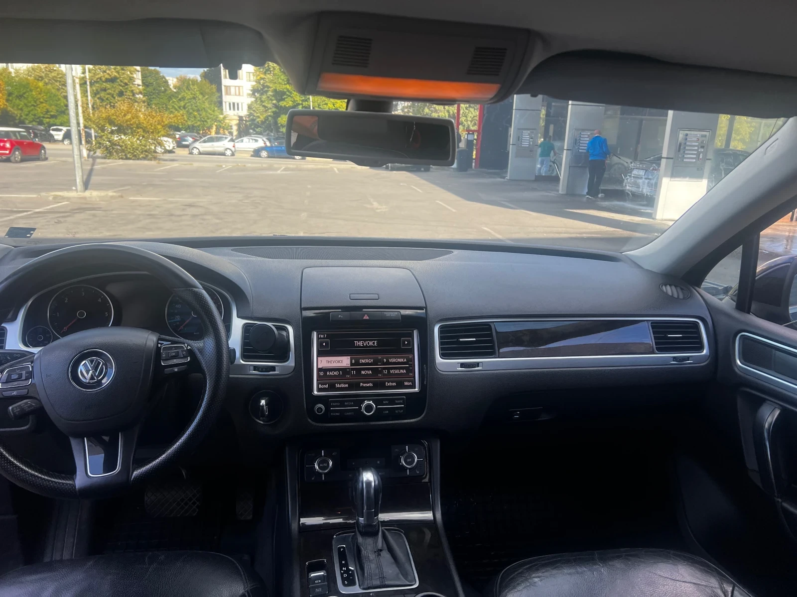 VW Touareg 3.0 D, снимка 9 - Автомобили и джипове - 56214522