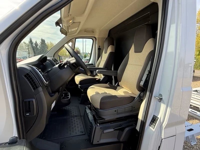 Fiat Ducato 2.2JTD 140к.с., снимка 10 - Бусове и автобуси - 52191450