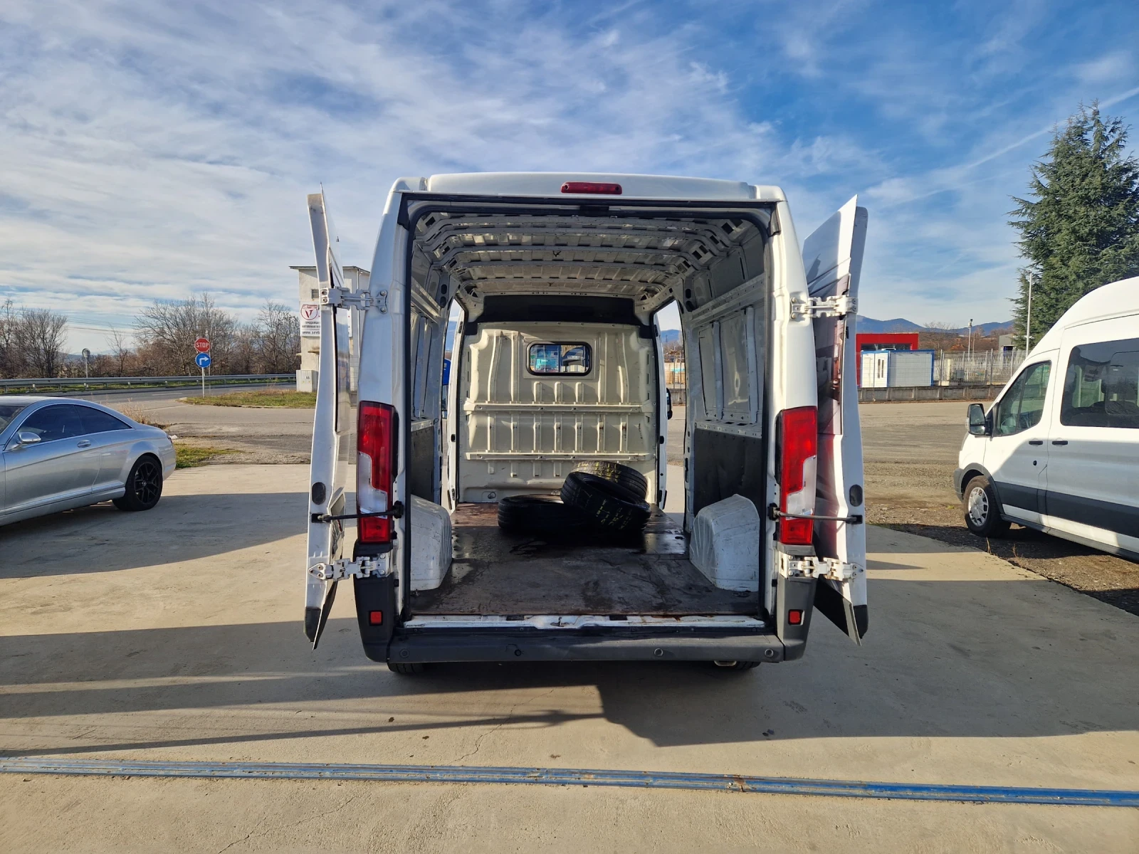 Peugeot Boxer ����� 2.2-130�.� ������, 2 ��������� ����� | Mobile.bg � ����������� 6