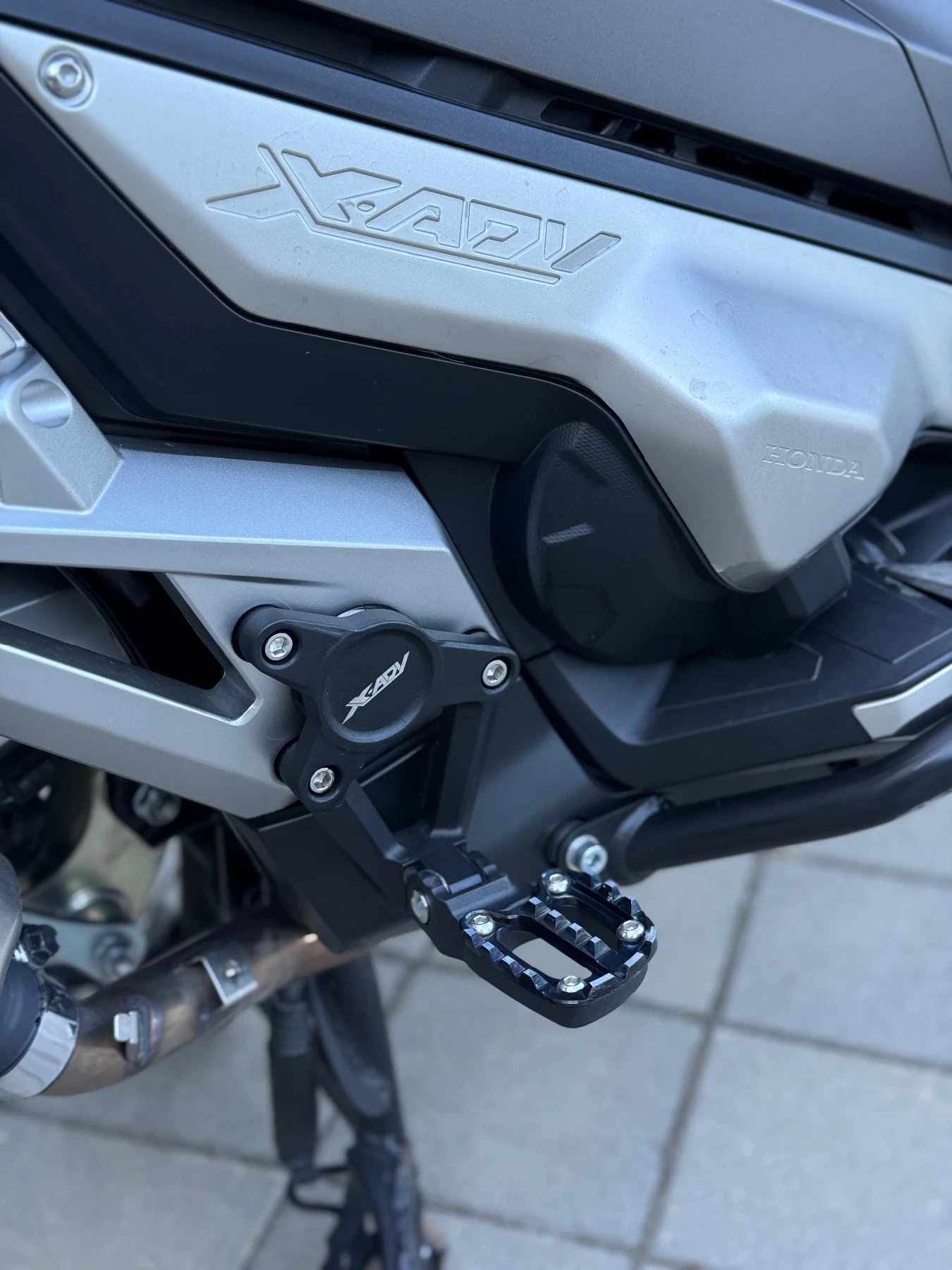 Honda X-ADV * 750* ABS* LED* Обслужен - изображение 6