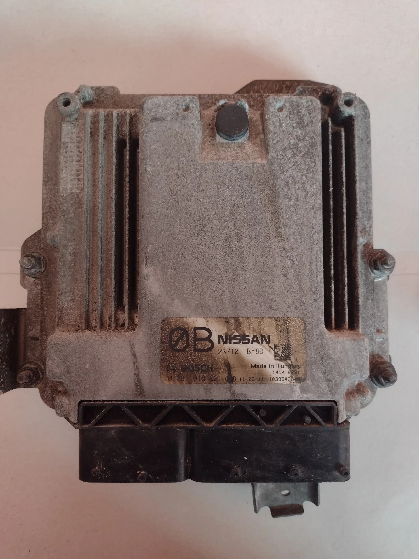 237101BY8D компютър двигател за INFINITI FX30   Bosch 0281018021 | Mobile.bg — изображение 1