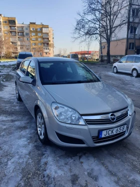 Opel Astra 1.7 CDTI - EcoFlex, снимка 2