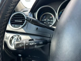 Mercedes-Benz C 220, снимка 16