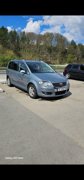 VW Touran, снимка 2 - Автомобили и джипове - 45688703