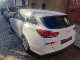 Hyundai I30 1.4  15хиляди км!, снимка 5