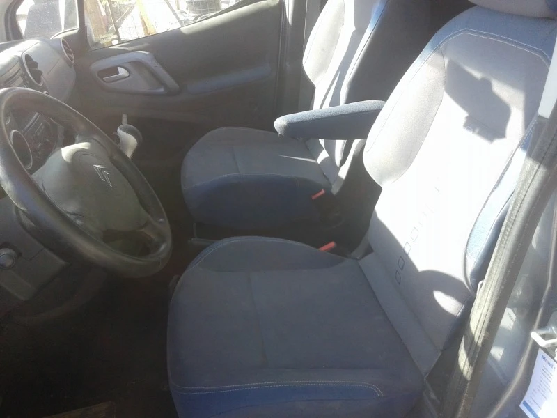 Citroen Berlingo 1.6d, снимка 7 - Автомобили и джипове - 42479640