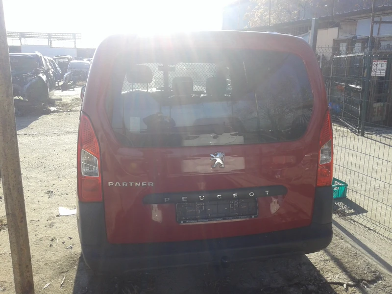 Peugeot Partner 1.6d, снимка 2 - Автомобили и джипове - 42479640