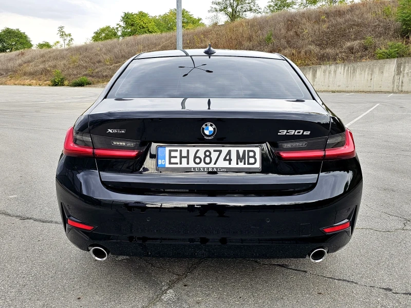 BMW 330 330e Plug-in Hybrid 292к.с X-Drive, снимка 5 - Автомобили и джипове - 47046898