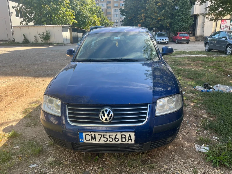 VW Passat, снимка 1 - Автомобили и джипове - 47578131