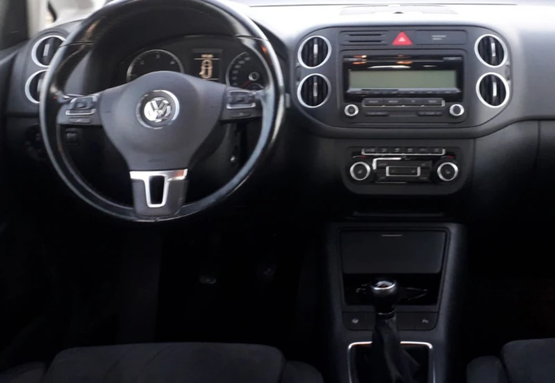 VW Golf Plus 2.0TDI, снимка 9 - Автомобили и джипове - 47634459