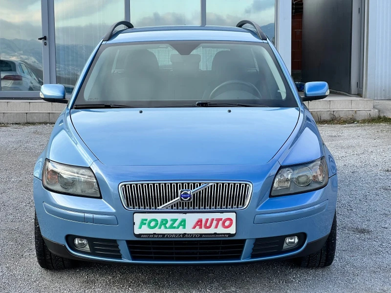 Volvo V50 2.0HDI, снимка 2 - Автомобили и джипове - 48498985