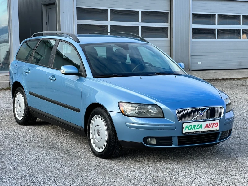 Volvo V50 2.0HDI, снимка 3 - Автомобили и джипове - 48498985