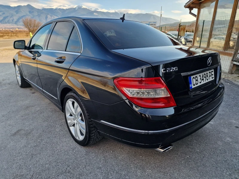 Mercedes-Benz C 220 Avantgarde 74000km., снимка 4 - Автомобили и джипове - 49056300