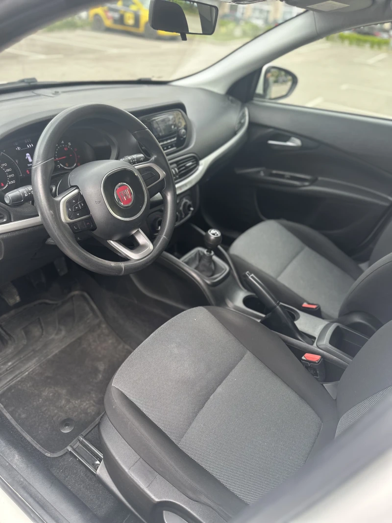 Fiat Tipo, снимка 8 - Автомобили и джипове - 52304033
