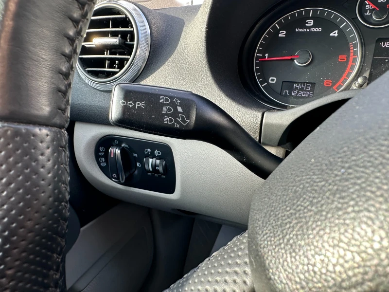 Audi A3 1.6d 105 к.с. , снимка 14 - Автомобили и джипове - 52833585