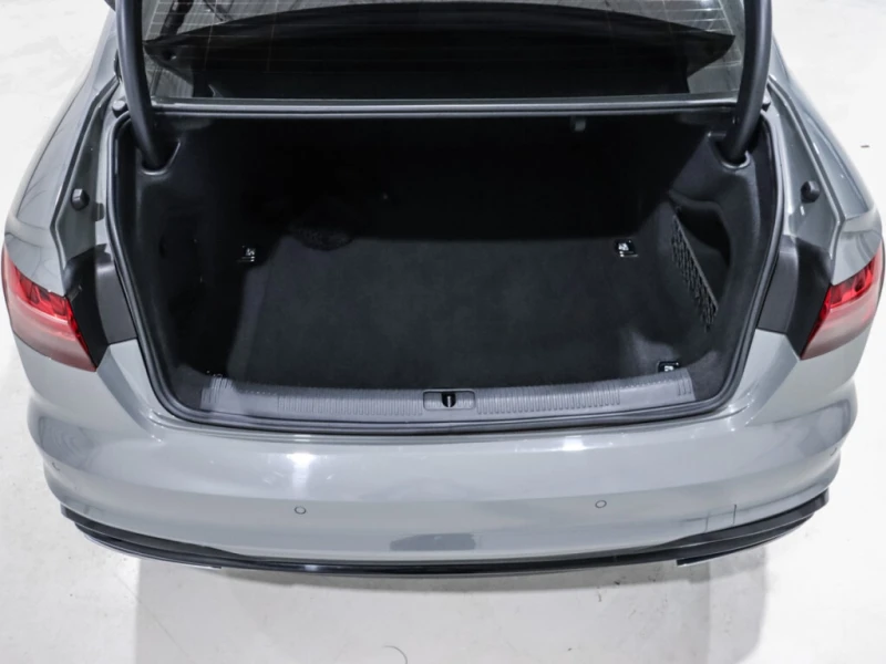 Audi A4 * 2.0TFSI Quattro / Progressiv Pkg / Black Optics , снимка 13 - Автомобили и джипове - 52848487