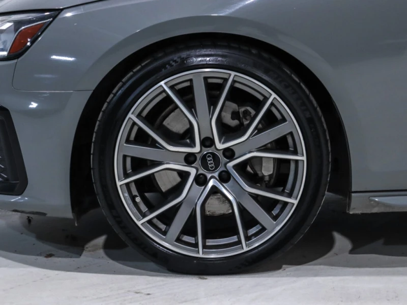 Audi A4 * 2.0TFSI Quattro / Progressiv Pkg / Black Optics , снимка 10 - Автомобили и джипове - 52848487