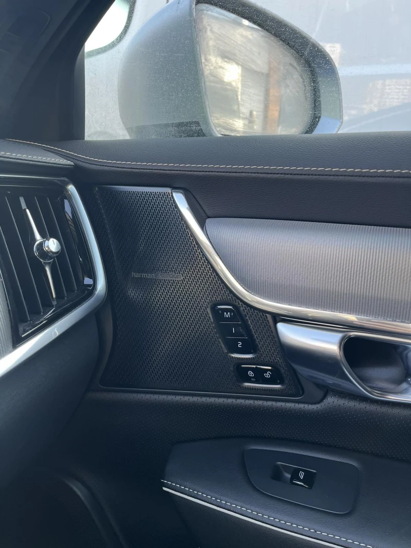 Volvo S90 D5, снимка 7 - Автомобили и джипове - 53001291