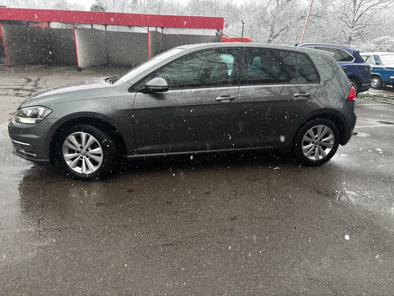 VW Golf, снимка 2 - Автомобили и джипове - 53345957