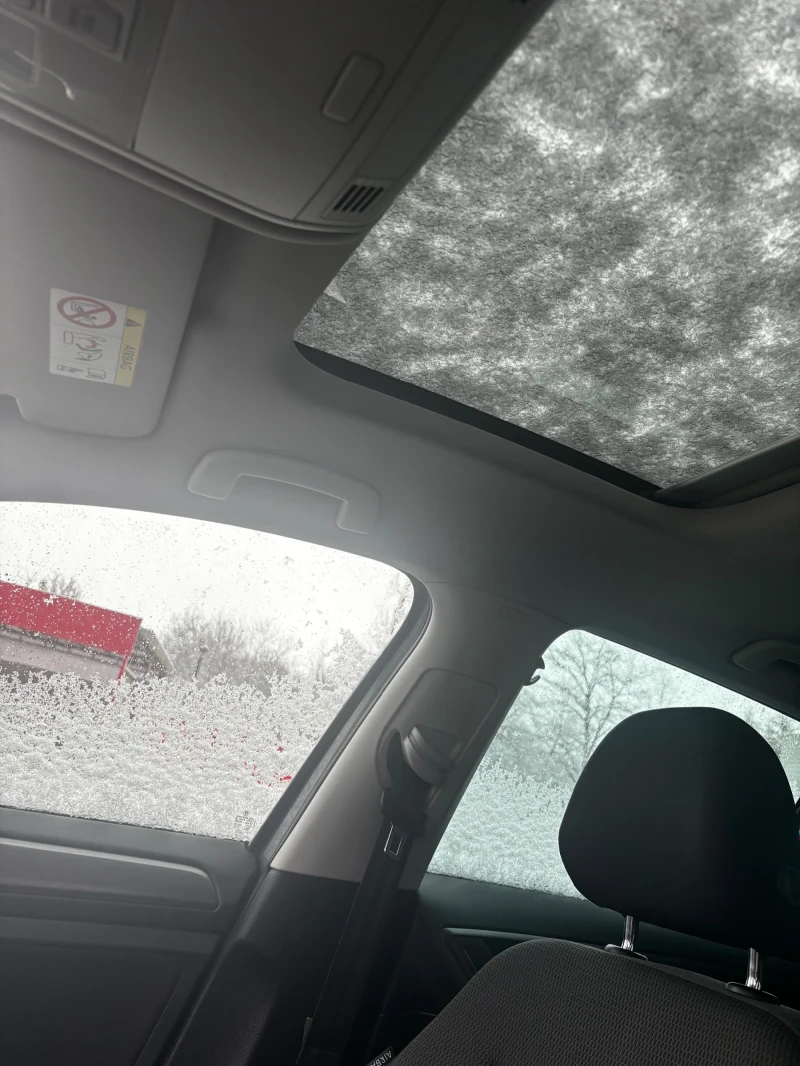 VW Golf, снимка 14 - Автомобили и джипове - 53345957