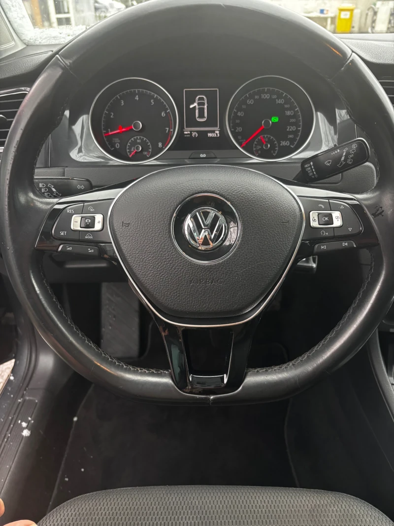 VW Golf, снимка 7 - Автомобили и джипове - 53345957